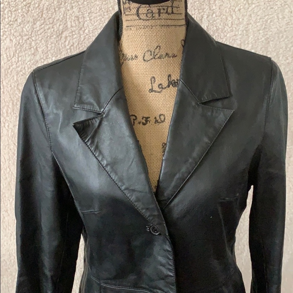 Leather jacket - Picture 2 of 4